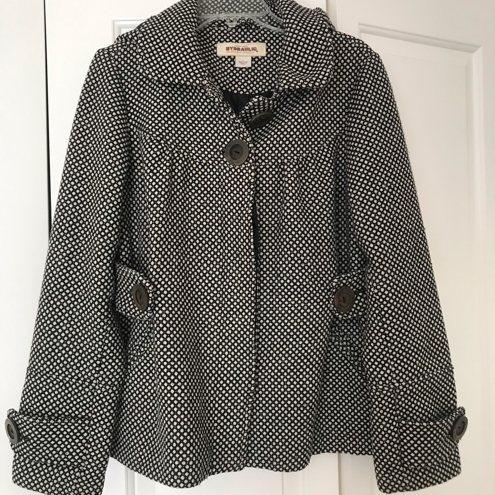 Hydraulic Black & White Coat, size L.